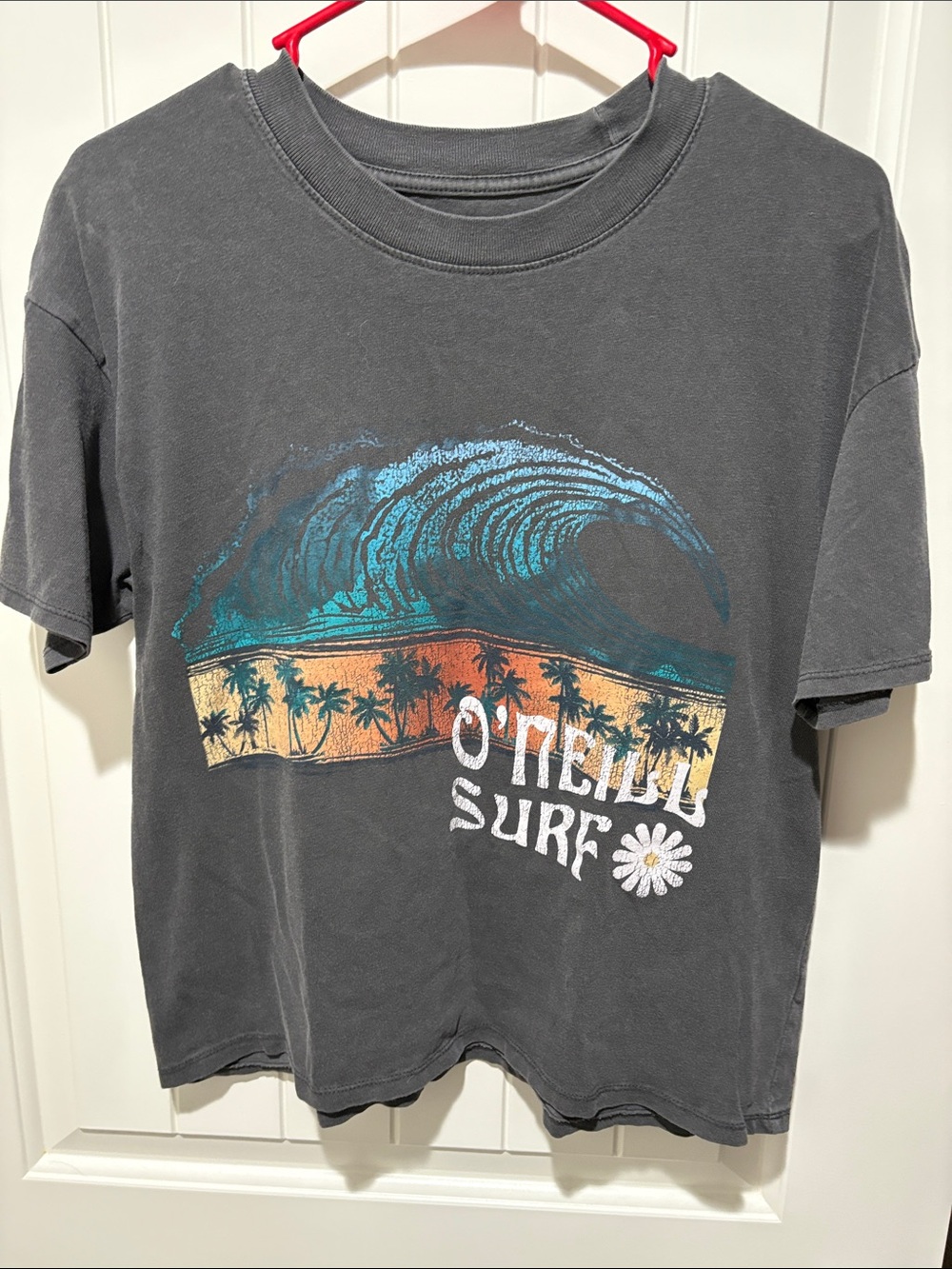 O'Neill Charcoal Tee with Teal Wave & Orange Sunset Surf Graphic